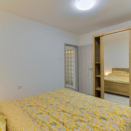 Demi II Apartment Senj  Bagian luar foto
