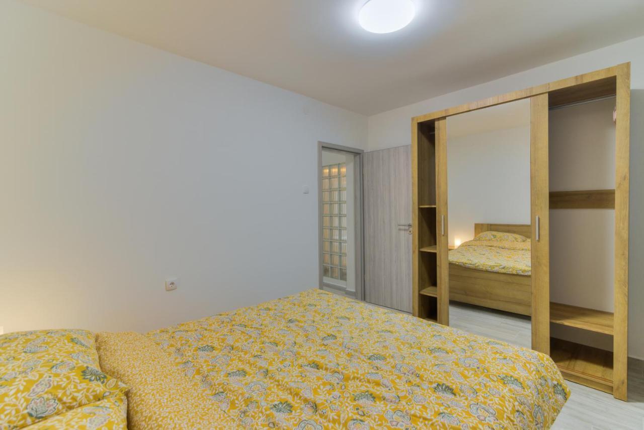 Demi II Apartment Senj  Bagian luar foto