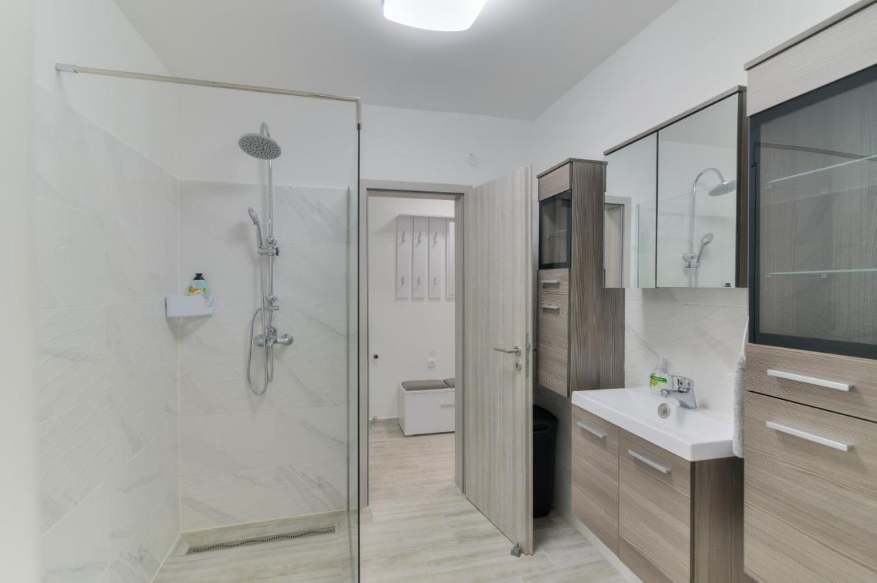 Demi II Apartment Senj  Bagian luar foto