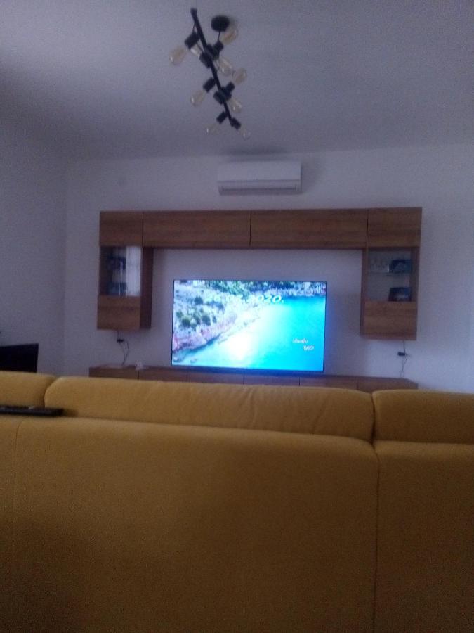 Demi II Apartment Senj  Bagian luar foto