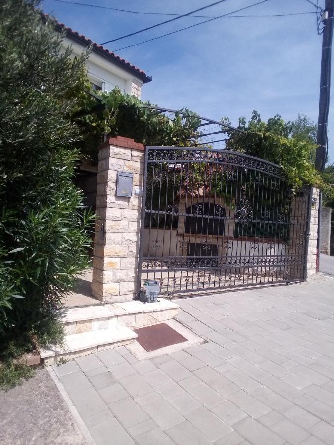 Demi II Apartment Senj  Bagian luar foto